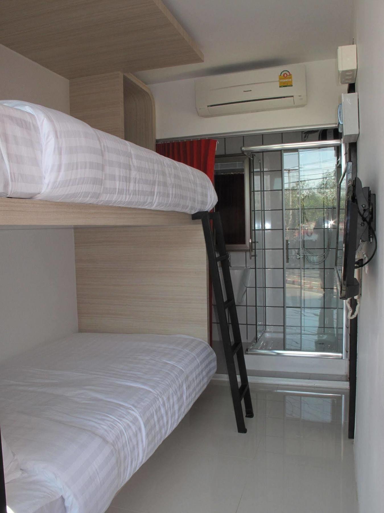 Sleepbox Chiangmai Hotel 치앙마이 외부 사진